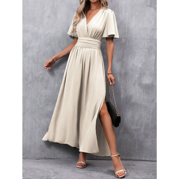 v neck Butterfly Sleeve Split Thigh maxi Dress black - Picture 7 of 11